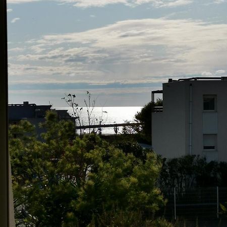 Appartement 1 Chambre + Parking A Deux Pas Des Plages Σετ Εξωτερικό φωτογραφία